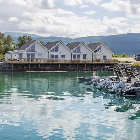 Camp Solbergfjord - Modern Sea Dyroya